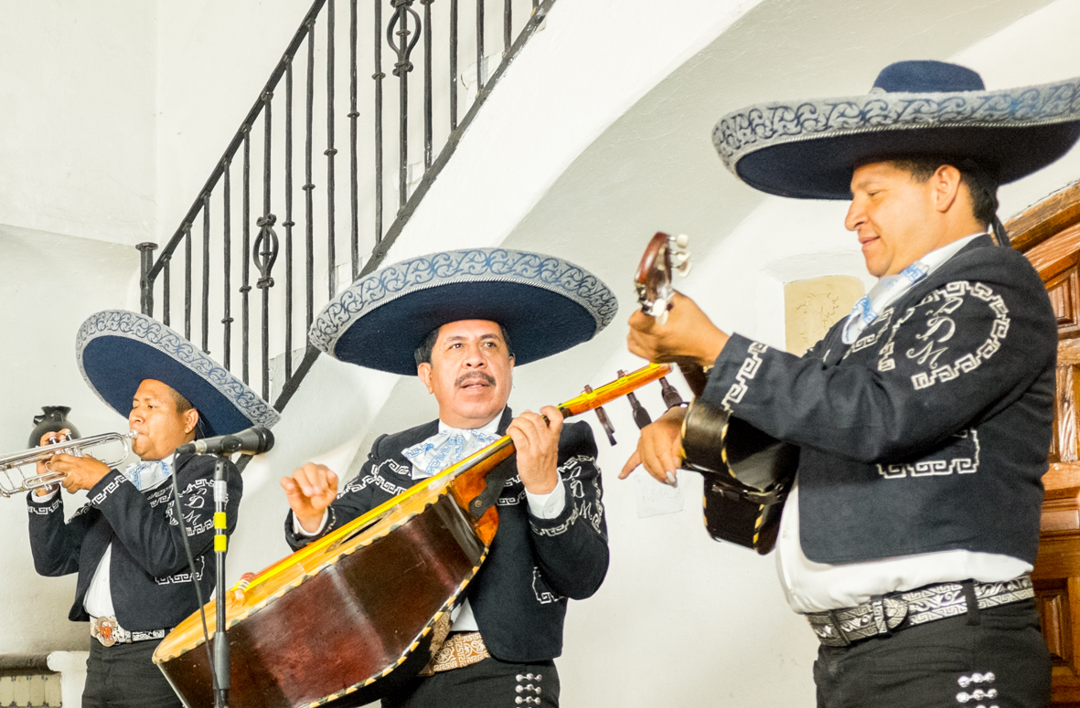 mariachis económicos Inguarán gustavo a madero cdmx